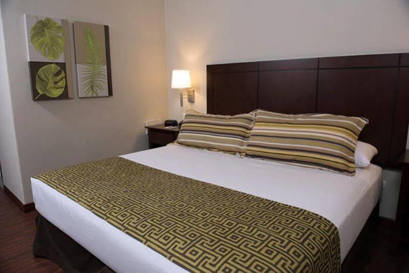 Guaparo Inn Valencia Dış mekan fotoğraf